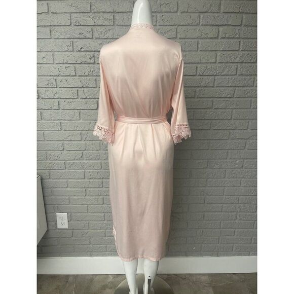 AW. Bridal Women Light Pink Satin Bridesmaid Robe Lingerie with Lace Accent Size - Picture 3 of 9